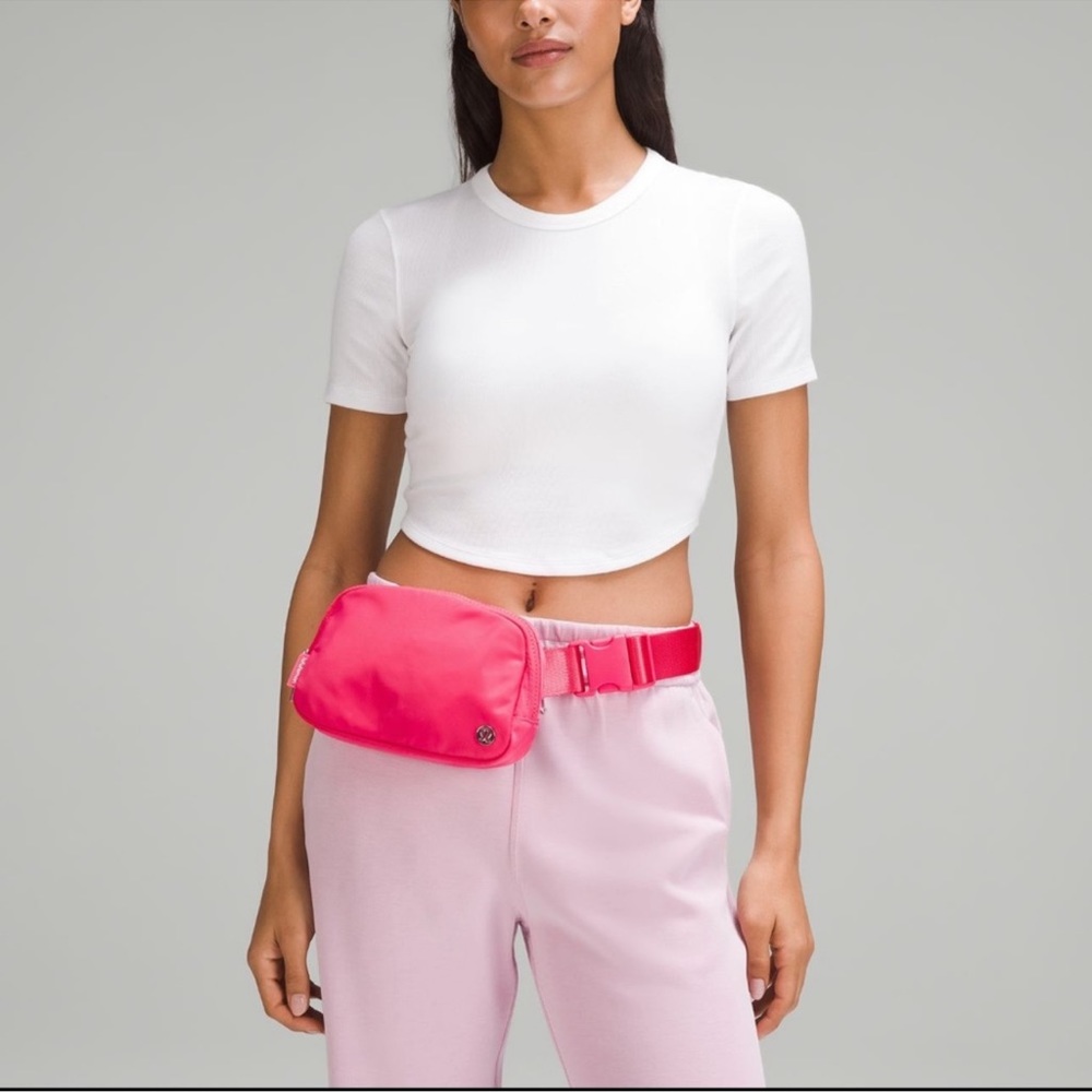 Lululemon Everywhere Belt Bag 1L